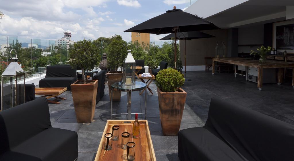 Demetria Hotel Guadalajara Exteriör bild